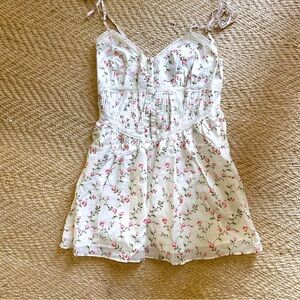 Forever 21 White Floral Print Smocked Top Strappy Tank Lace Trim Ties - Size XL‎